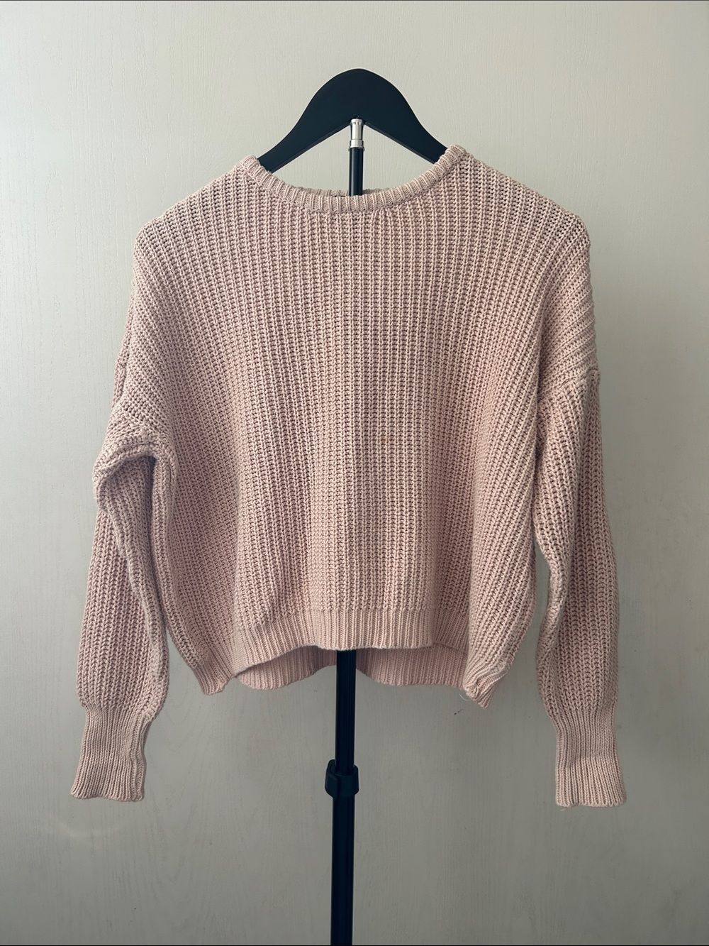 Brandy Melville Ribbed Knit Sweater in Dusty Pink
